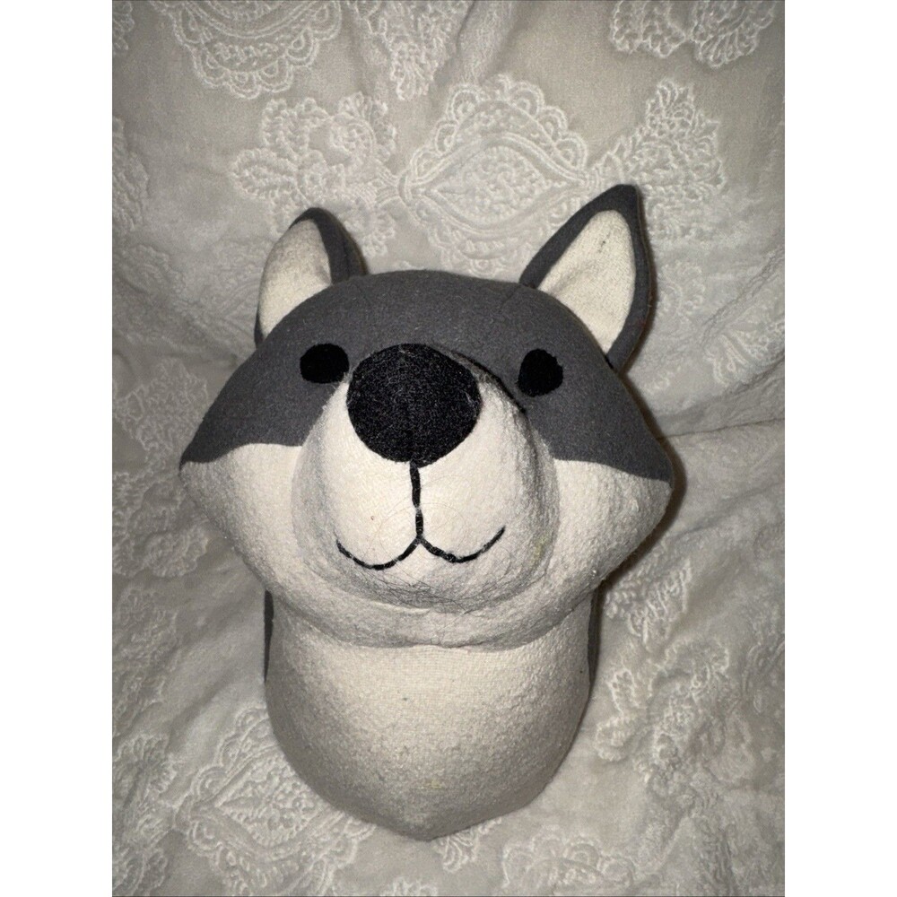 Pillowfort Target Grey Fabric Wolf Plush Head Wall Mount Room Decor 11”